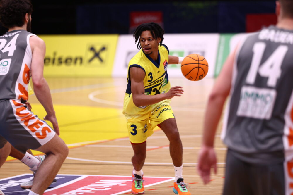 Sensationeller Sieg – den Tabellenführer bezwungen Sensationeller Sieg - den Tabellenführer bezwungen